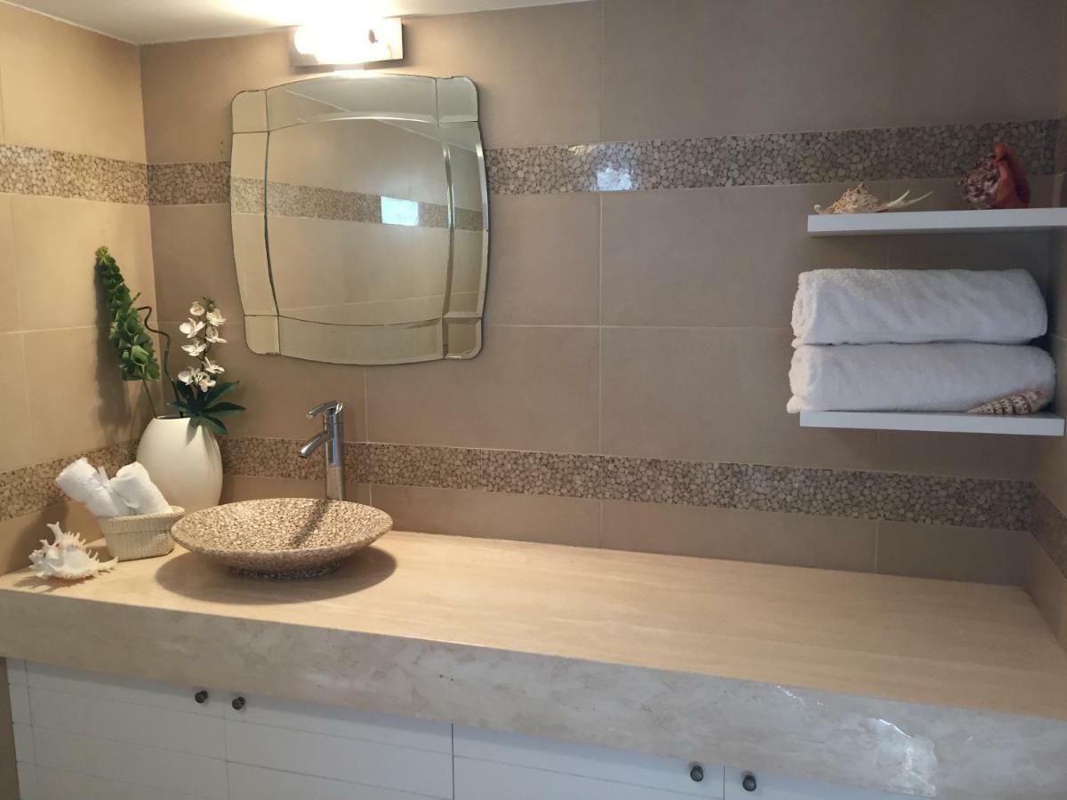 Deluxe First Line Villa Перволія Екстер'єр фото