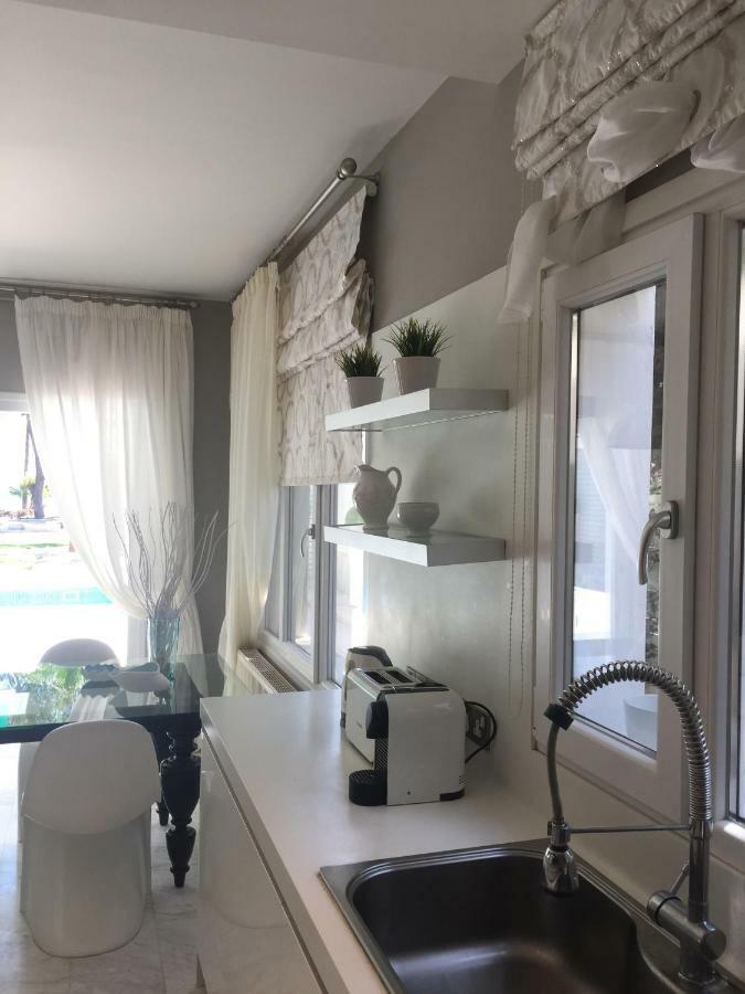 Deluxe First Line Villa Перволія Екстер'єр фото