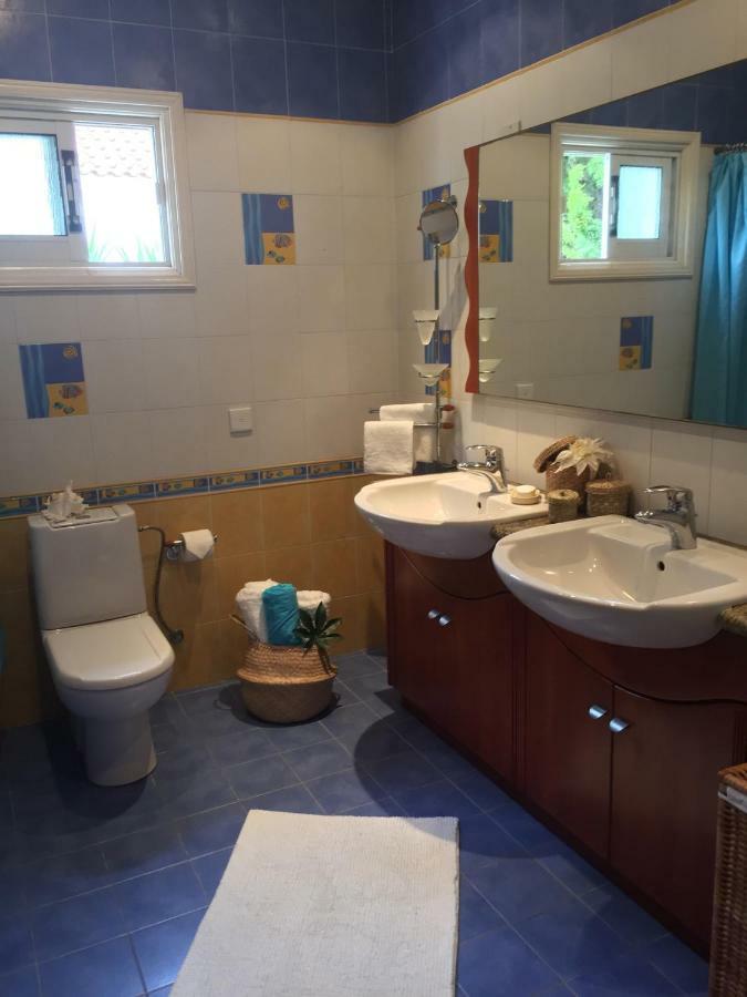 Deluxe First Line Villa Перволія Екстер'єр фото